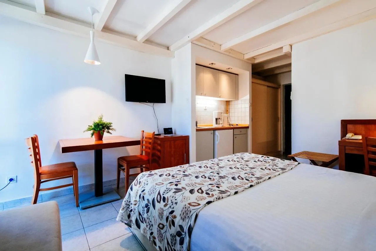 Zaton Holiday Resort Nin 4*,