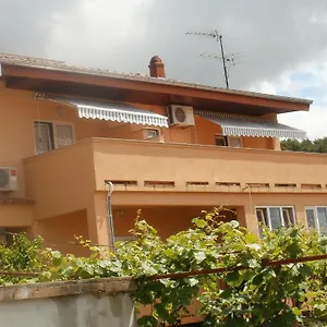 Appartement Apartments&rooms Nediljko