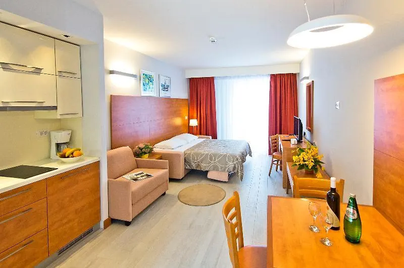 Zaton Holiday Resort Nin
